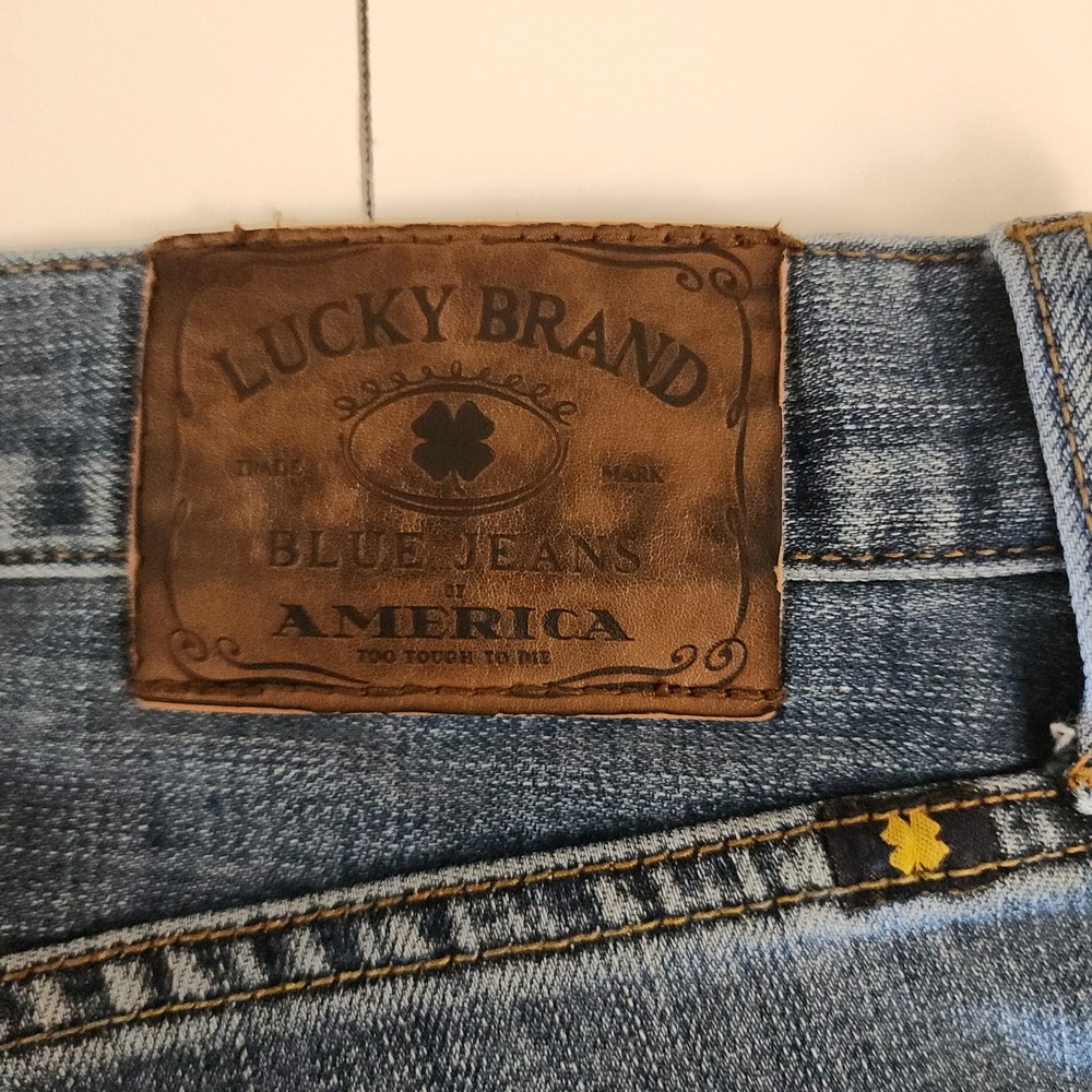D71 Lucky Brand 221 Original Straight Leg Blue Jeans Men 33x34 Medium Wash Denim - Picture 8 of 9